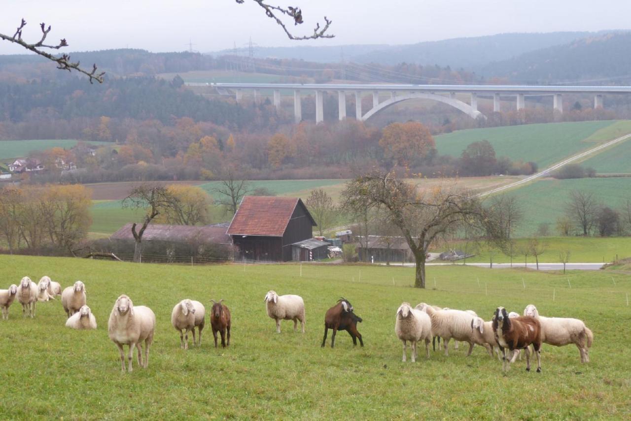 Mueller'S Ferienwohnungen Rödental Esterno foto